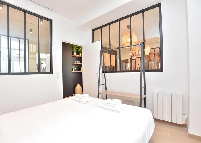 Charmant Appartement Paris * Paryż